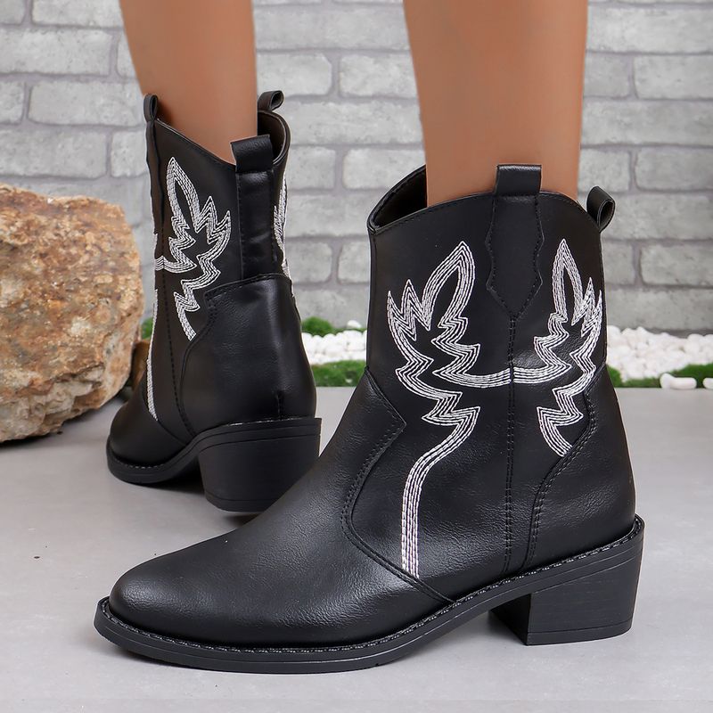 Neue Damenstiefel in Übergröße 2025 für Frühling und Herbst mit spitzem, quadratischem Absatz und mittlerer Röhre im britischen Stil_voghion.com