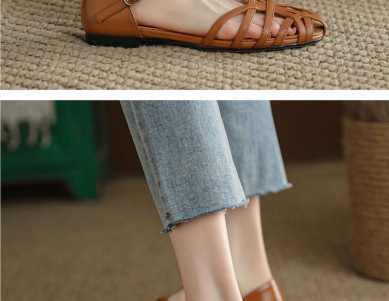 2025 Sommer Bohemian One-Strap Closed-Toe Woven Sandalen für Frauen Flache Low Heel Hollow Roman Schuhe_voghion.com