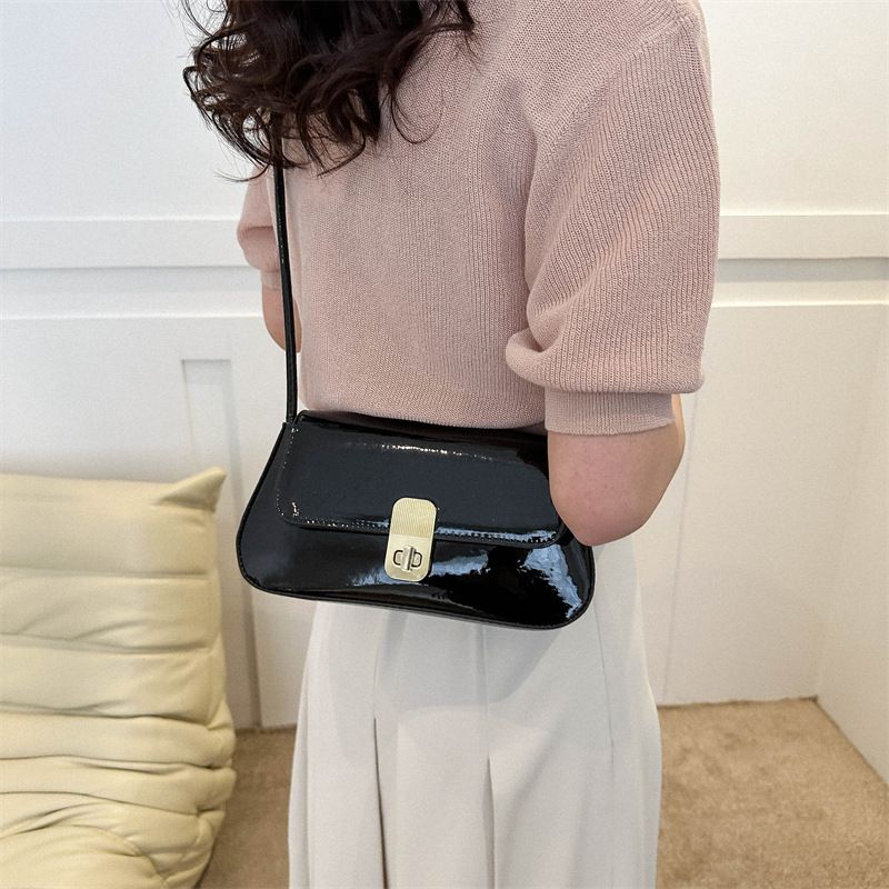 Borsa a tracolla piccola quadrata, nuova, alla moda, stile coreano, casual, da donna, tendenza primavera 2023_voghion.com