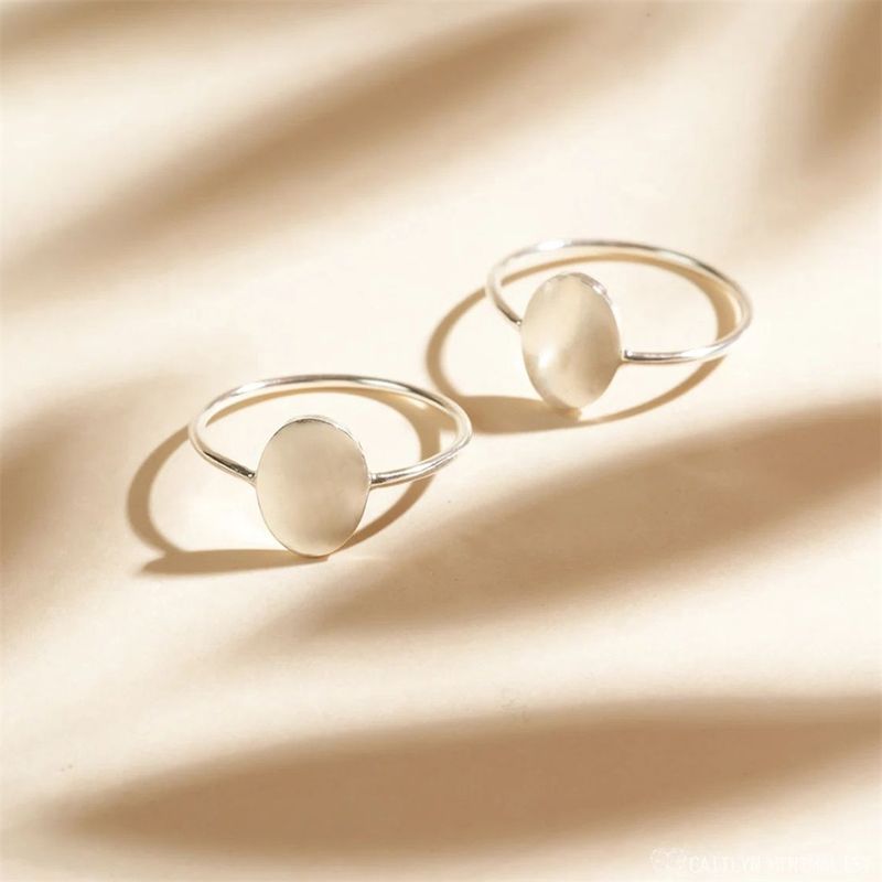 Lagerförsäljare eManco Delikat Oval Pynt Förgylld Blank Minimalistisk Feministisk Ring För Kvinnor Personlighet Kan Köpas I Partihandel_voghion.com