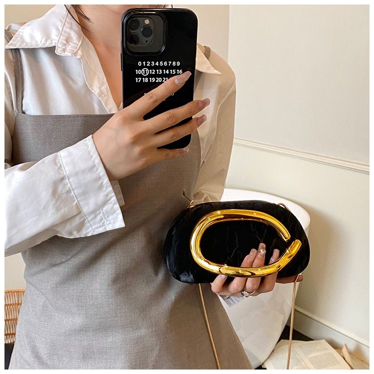 Classic Round Box Clutch Evening Mini Small Bag Metal Handle Chain Single Shoulder Crossbody_voghion.com