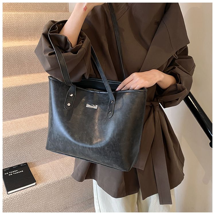 Borsa da donna con grande capacità 2024, nuova borsa a tracolla versatile e semplice per lavoro e pendolarismo, a mano_voghion.com
