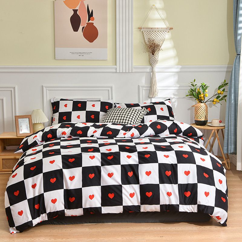 Soft Fiber Simple Black And White Checkerboard Bedding Set Love Double Sided Printing Duvet Cover Quilt Cover 3PC Bedding Set_voghion.com
