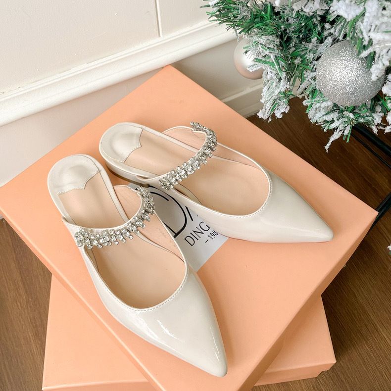 Nuovi sandali estivi in pelle laccata con diamanti per donna con tacchi alti e sottili a punta, fascia per capelli, fondo piatto e_voghion.com