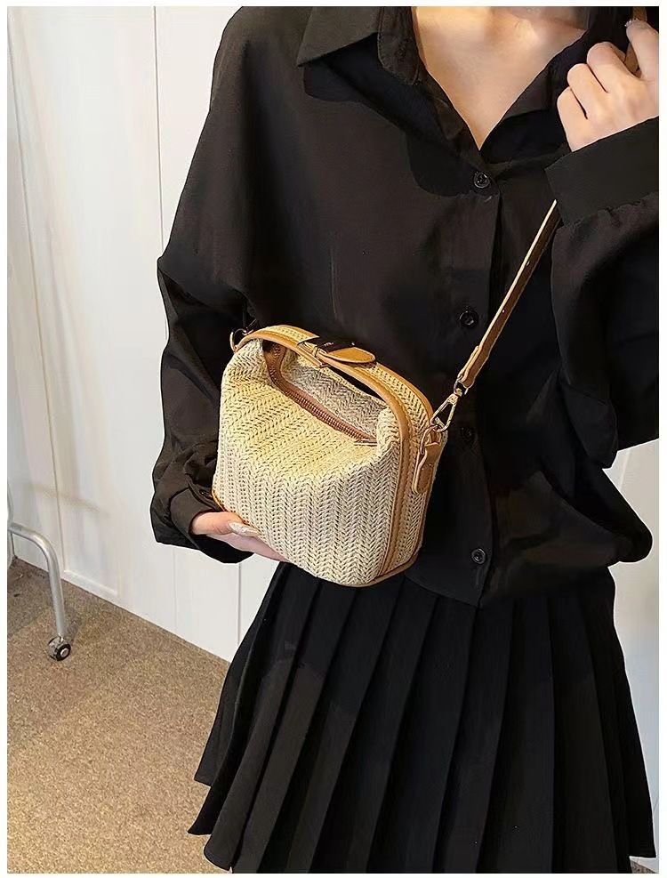 Gewebte Strohtasche Sommer Neue Urlaub Strandtasche Klassischer Stil Lunchbox Handtasche Umhängetasche Damentasche_voghion.com