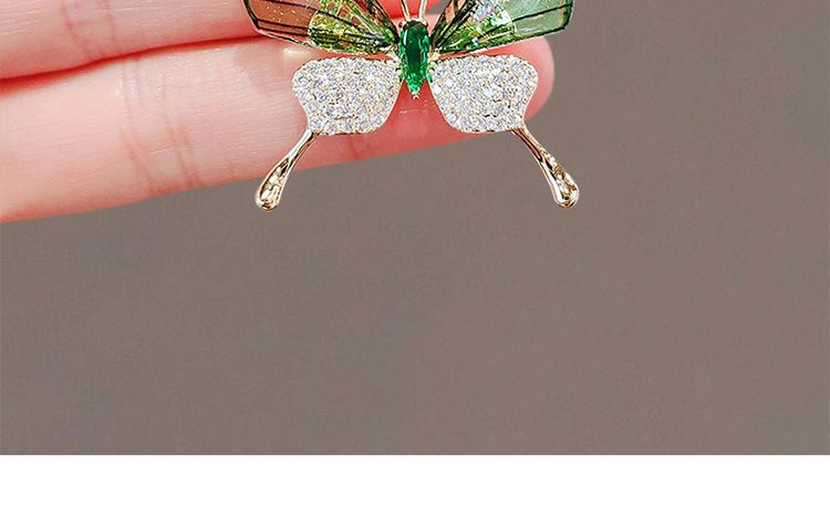 Emerald Butterfly High-End Advanced Sense Pin Exquisite Tassel Dragonfly Metal Brooch Unique Accessory_voghion.com