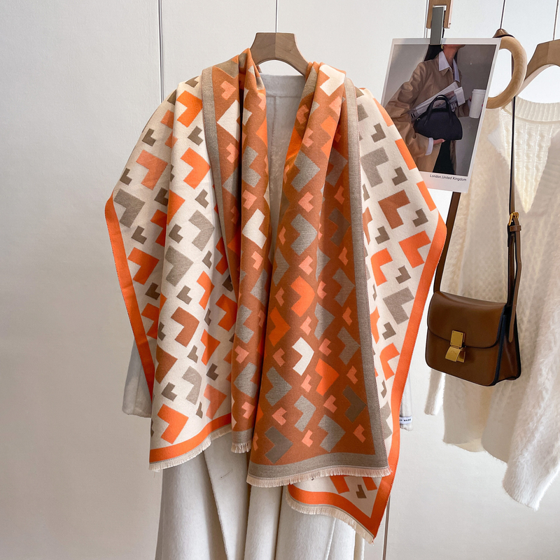 Summer New Geometric Cashmere Scarf Women's Shawl Cloak Fashion Ethnic Style Split Warm Tassel Blanket_voghion.com
