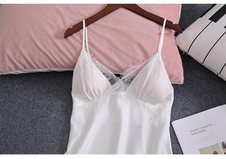 Ensemble deux pièces en dentelle de soie glacée pour femmes, col en v fin, coussinet de poitrine, short à bretelles froncées, été _voghion.com