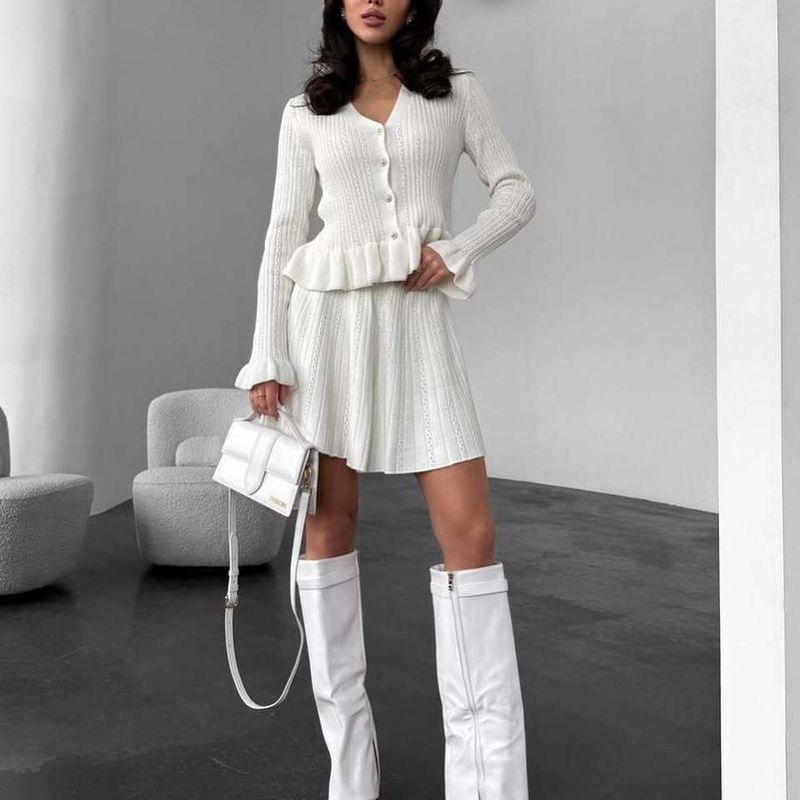 Elegant V-Neck Long Sleeve Blouse With Rhinestone Buttons & Peplum Hem Paired With A Flared Skirt Set_voghion.com