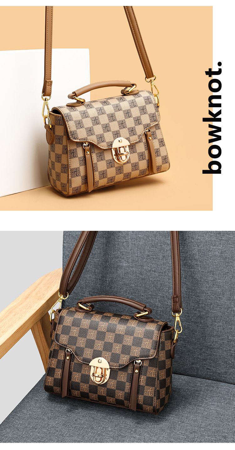 2023 New Women's Handheld Bag Fashionable and Simple One Shoulder Crossbody Women's Bag Printed Small Square Bag_voghion.com