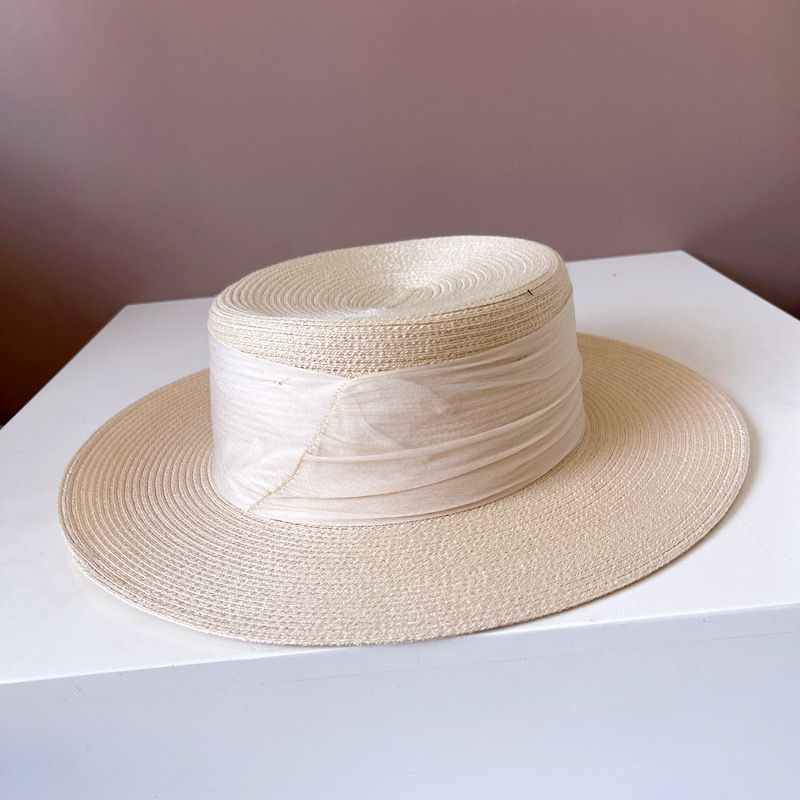 Mode europäischen amerikanischen Retro-Band breite Krempe Hüte für Frauen elegante flache Top Mode Strand Cap Qualität Hochzeit Sombrero_voghion.com