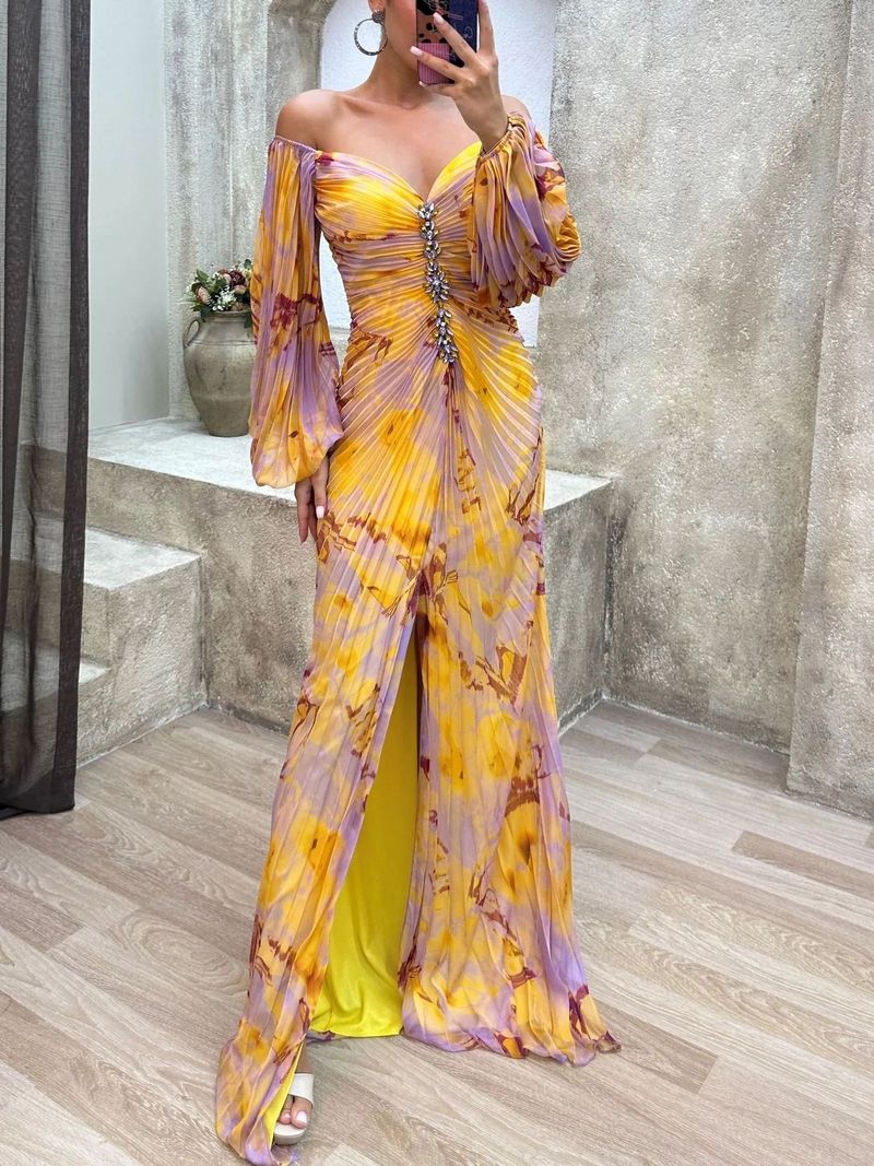 Abito lungo plissettato – Tende botaniche per i tetti di Marrakech e le serate nelle gallerie di Berlino_voghion.com