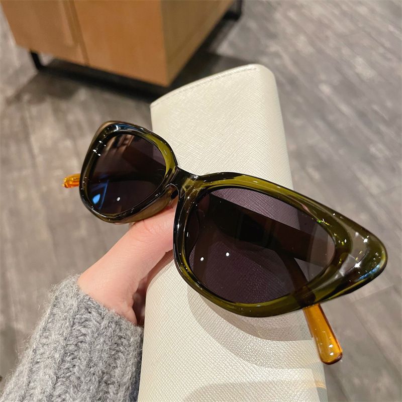 Green Same Style GM Cat Eye Small Frame Myopia For Women With Bare Skin, Thin Face, Anti UV Polarized_voghion.com