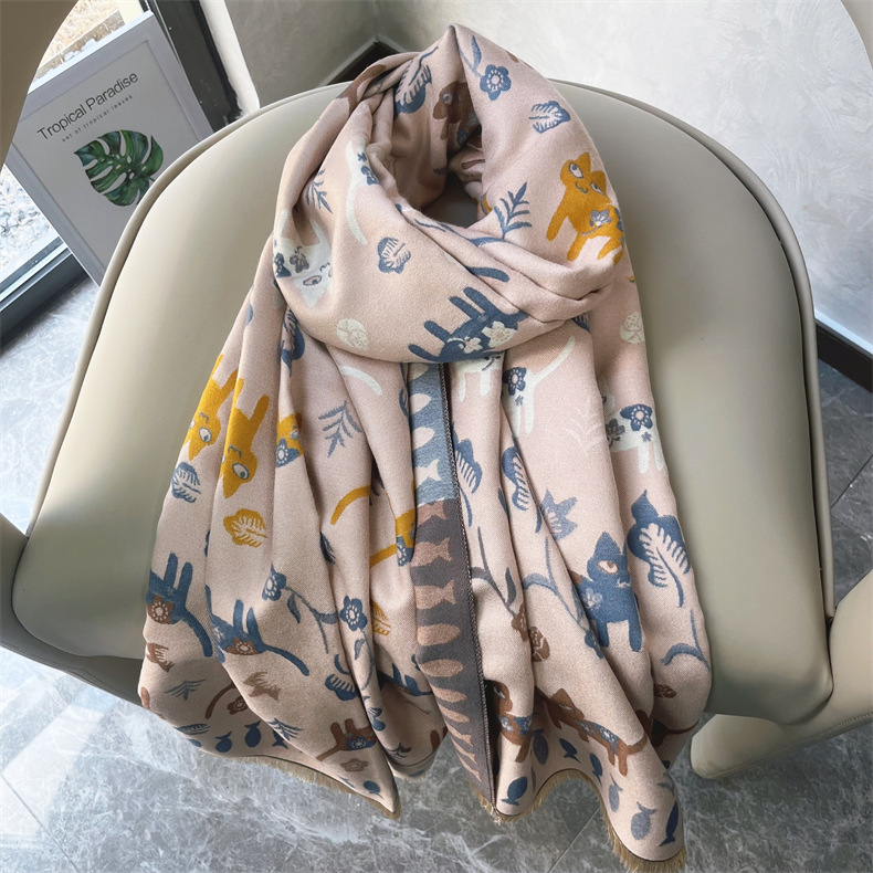 Cashmere gatto color crema in stile dolce per le donne in autunno inverno, versione coreana, versatile e carina sciarpa da studentessa_voghion.com