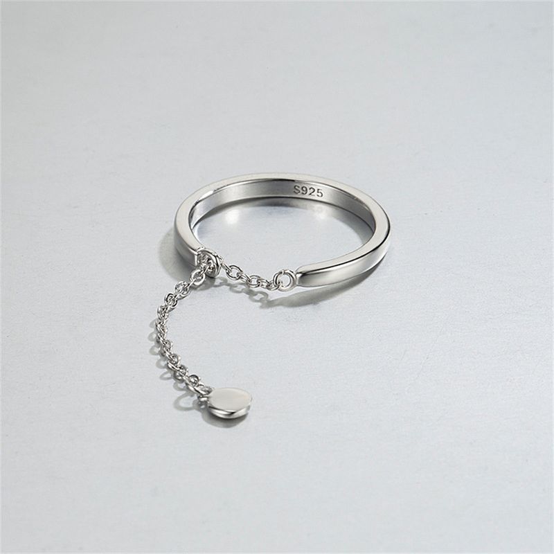 2025 Nuovi arrivi Materiale in rame resistente regolabile, anello da donna, accessorio popolare, catena ad anello universale alla moda_voghion.com