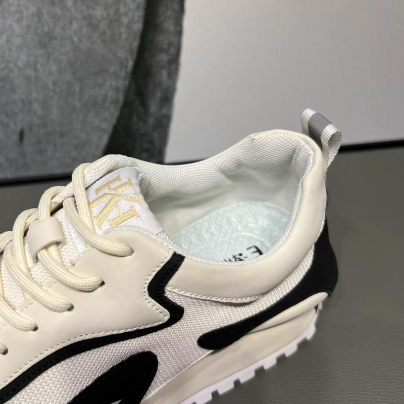 Herr 2023 Nytt andningsbart, trendigt mesh Matchande tjocksulor Förhöjda vita sportskor Gamla fritidsskor Herr_voghion.com