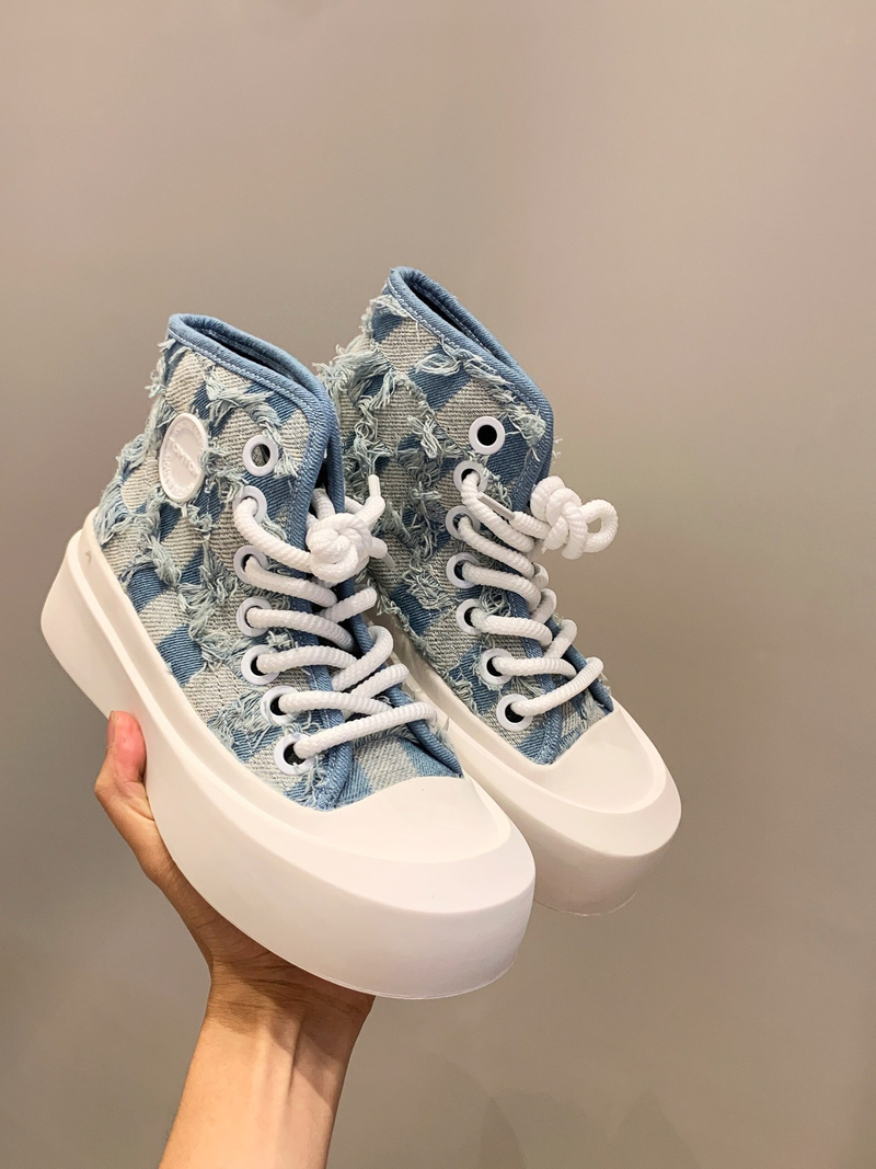 Sapatos de lona de alta qualidade femininos 2023 novo outono all-match respirável denim design sentido nicho super quente tênis casuais_voghion.com