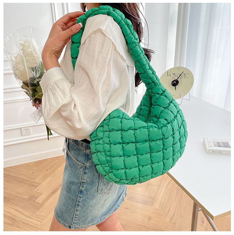 Borsa a tracolla elegante da donna con design antirughe, tessuto Oxford leggero, chiusura con cerniera, dimensioni medie per l'uso quotidiano, borsa Macaron Cloud_voghion.com