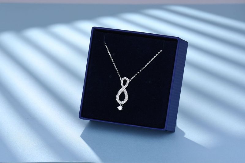 Collier long à pampilles Crystal Elements Eternal Love pour femme, chaîne de pull haut de gamme_voghion.com