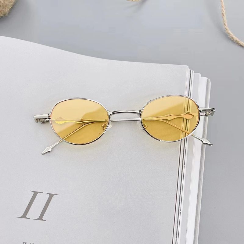 2024-es új, fém ovális, kis keretes, kék fény elleni, lapos tükörrel ellátott, divatos férfi és női Instagram stílusú napszemüveg_voghion.com