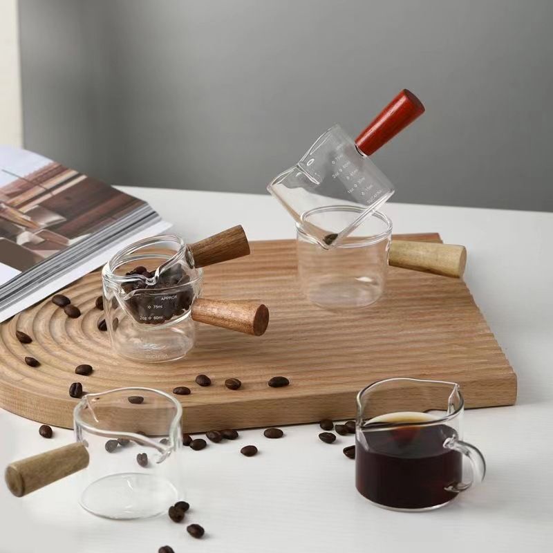 Milchbecher aus Glas für Kinder mit Holzgriff – 100 ml/50 ml Milchkännchen aus Borosilikat, langlebige Mini-Saucenschale für Kleinkinder, Snacks, Eis_voghion.com