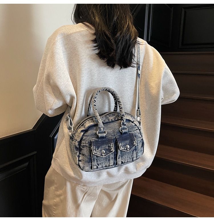 Borsa a mano di alta moda per donna 2025, nuova borsa a tracolla piccola quadrata alla moda da bowling_voghion.com