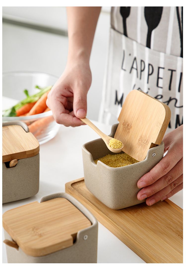 Kreatives, einfaches Gewürzdosen-Set aus Keramik im japanischen Stil mit Bambusdeckel zur gesundheitsschonenden Aufbewahrung, 3-teiliges Zucker-/Salzdosen-Set_voghion.com