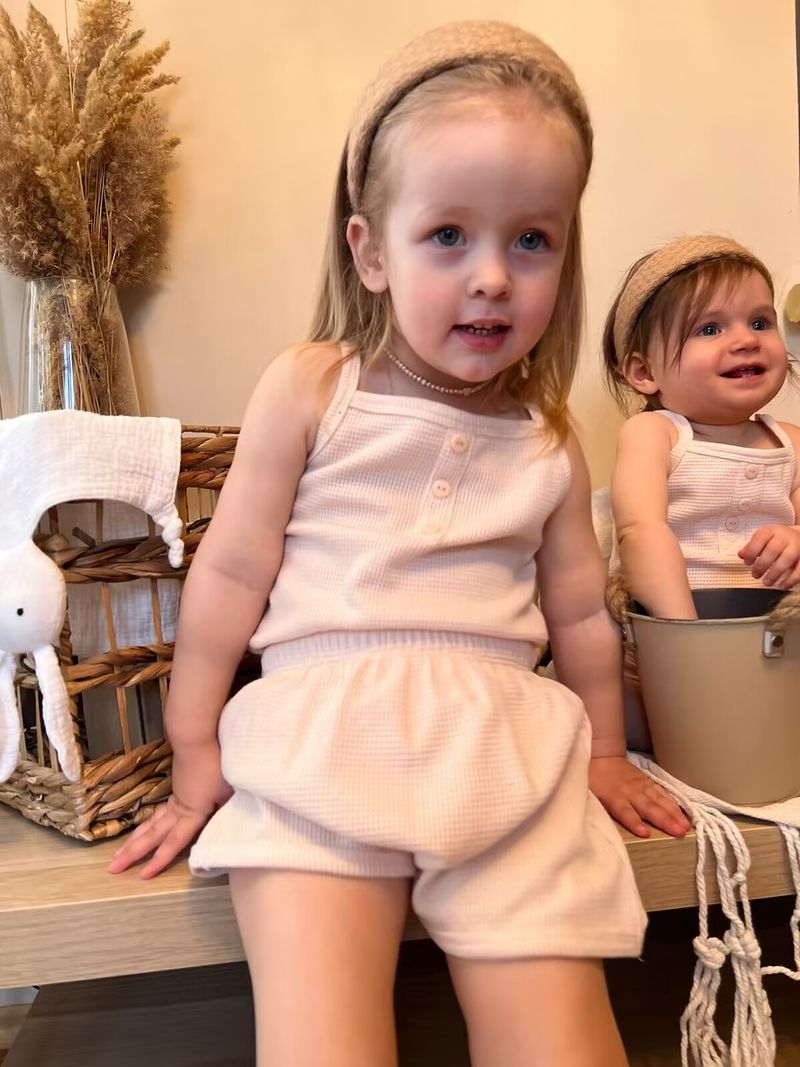 Pijamas de estilo coreano para niños, chaleco para bebé, pantalones cortos para el hogar, ropa informal de punto para niñas_voghion.com