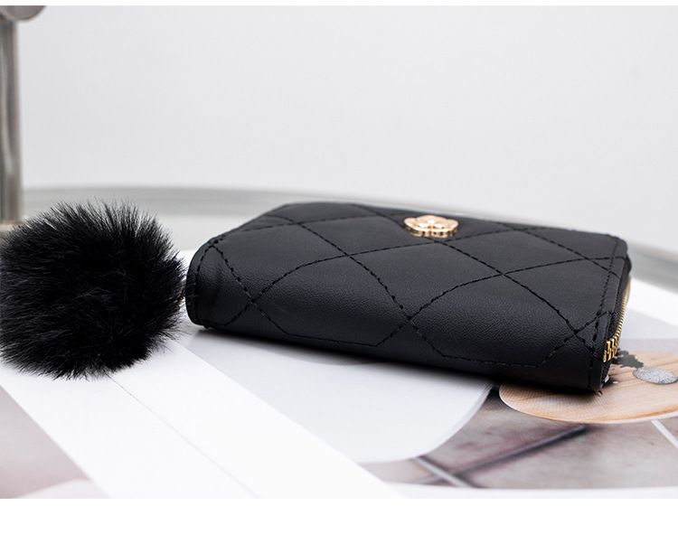 Kurze Damenbrieftasche mit Rosenprägung – Eleganter kleiner Crossbody-Kartenhalter mit Multi-Slot-Design (inspiriertes Modeaccessoire)_voghion.com
