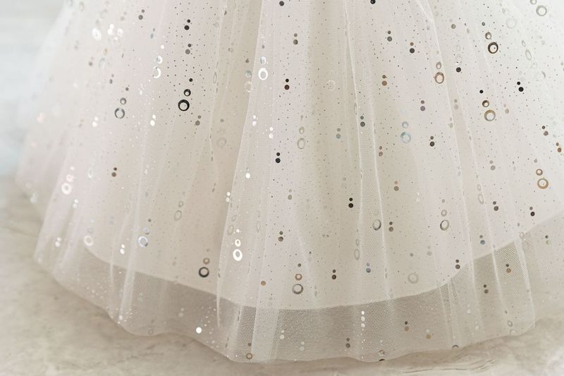 2024 nouvelle robe d'hôte pour enfants robe de soirée pour fille de fleur d'un an robe de princesse florale à manches bouffantes robe en gaze en stock_voghion.com