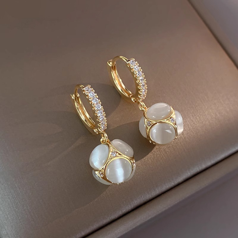 Cat's Eye Women's 2023 New High-end Ball Earrings_voghion.com