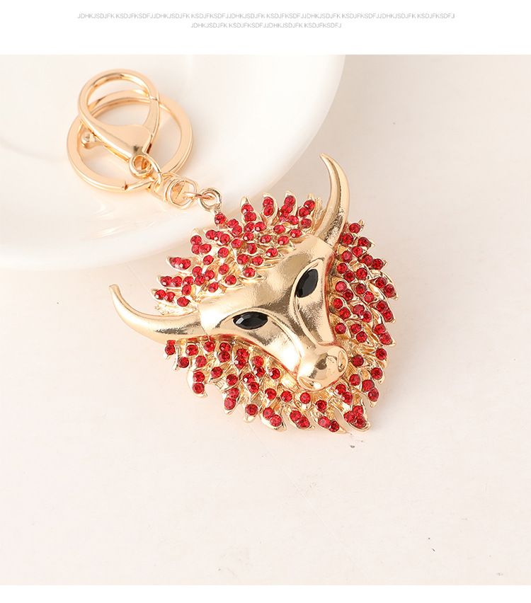 Diamond-encrusted Bull Head Alloy Keychain Animal Bag Accessories Key Chain Ring Pendant Small Gift_voghion.com