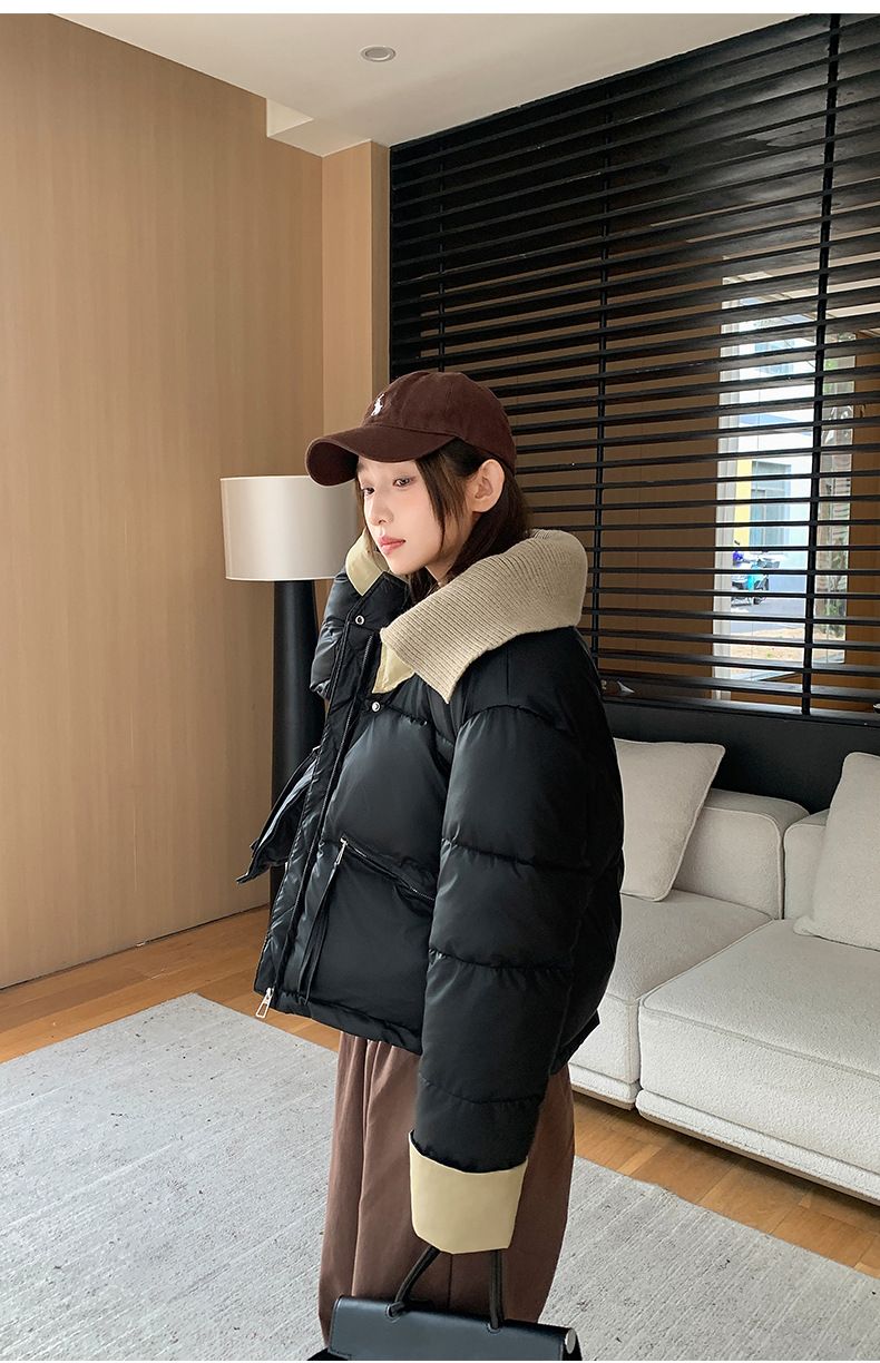 2024 European Knitted Short Down Jacket Women's Winter Fashion Splicing Doll Collar Cotton Coat Trend_voghion.com