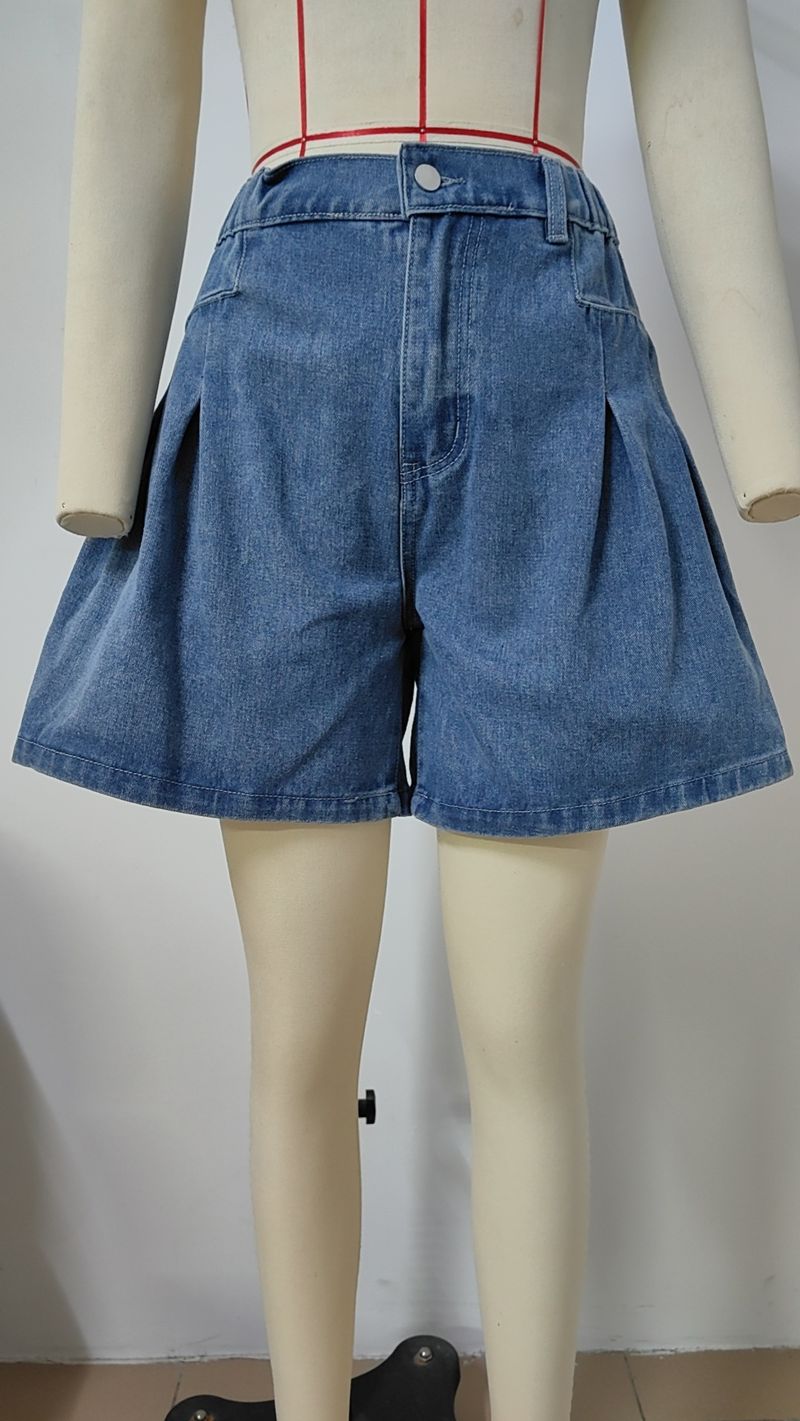 Pantaloncini in denim larghi con elastico in vita e pantaloni a tre quarti, da donna_voghion.com