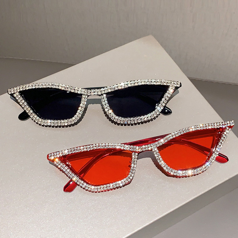 Retro Disco Full Rhinestones Cat Eye Sunglasses Vintage Triangle Frame Fashion Personality Party Sunglasses Sun Shade_voghion.com