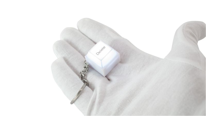 Premium Delete Keyboard with Keychain and Illumination High Quality_voghion.com
