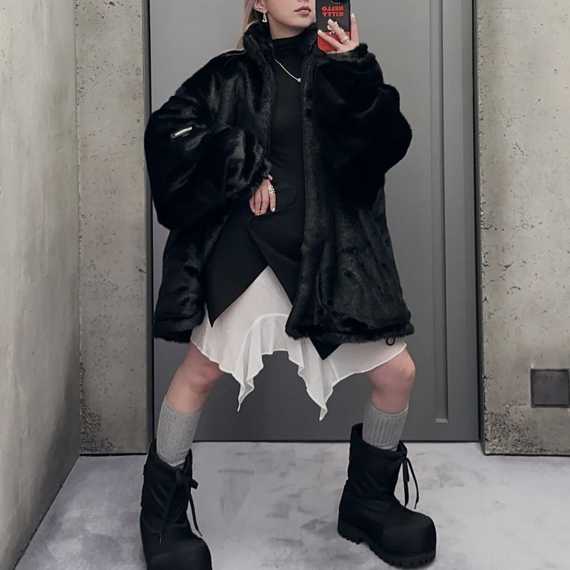 Paris Home Ski Snow For Women New Winter Casual Thick-Soled Big-Toe Fleece-Lined Short Ugly-Cute Height-Increasing Boots_voghion.com