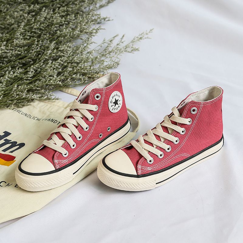 Canvas Schuhe modische und vielseitige Frauen Low Top Paar 2024 neue koreanische Version klassische Männer_voghion.com