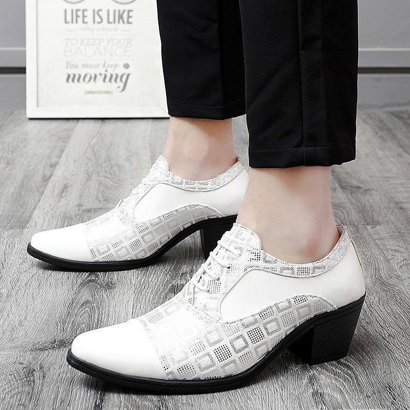 2024 Neue spitze Lederschuhe für Herren, grenzüberschreitende Lederschuhe für Herren, die die Körpergröße erhöhen, Jugendmode, kleine Lederschuhe im britischen Stil, Herrenmode_voghion.com
