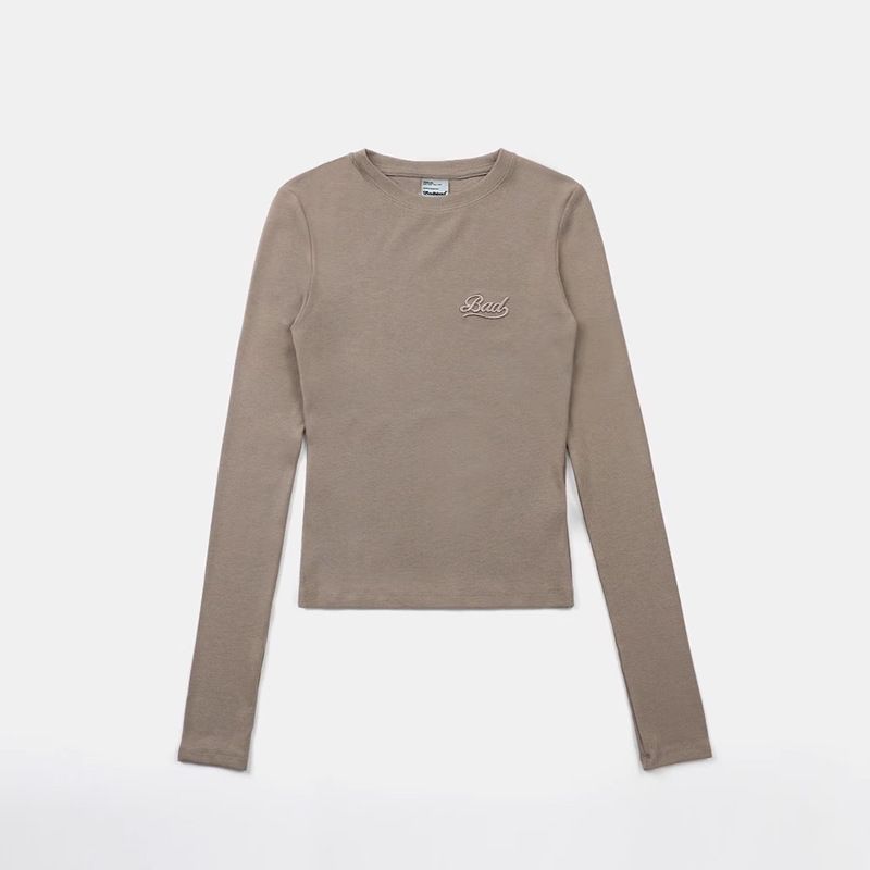 Retro Off-Shoulder T-Shirt Women's Long Sleeve Slim Fit Cropped Top American Vintage Style Basic_voghion.com