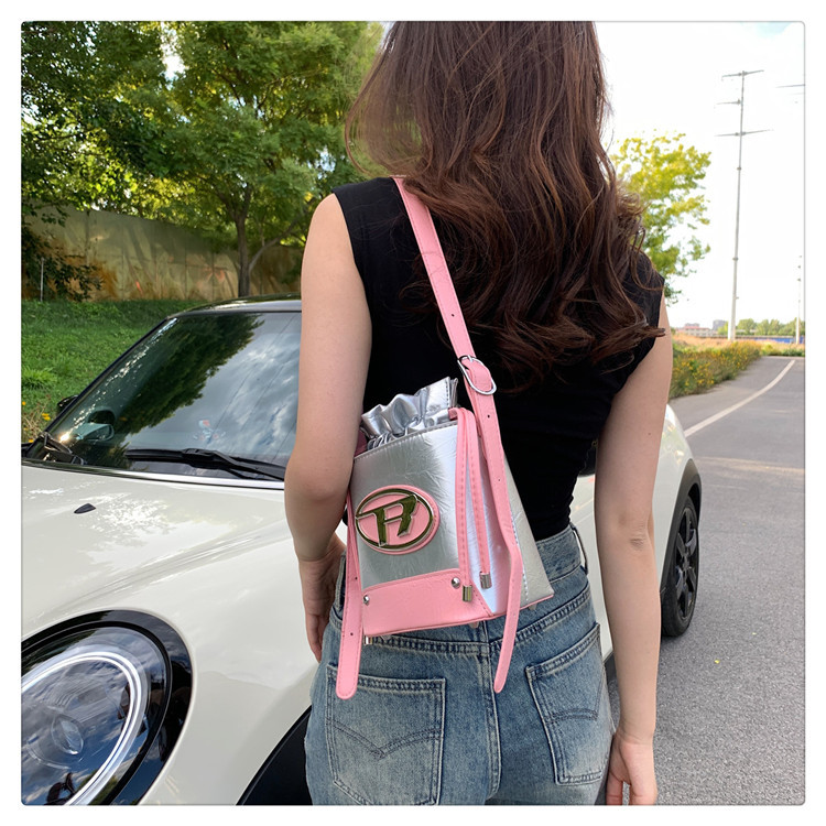 Nuova borsa a tracolla singola estiva 2023, popolare borsa a contrasto di colore, tendenza femminile, borsa a tracolla alla moda, borsa a secchiello per l'acqua alla moda_voghion.com