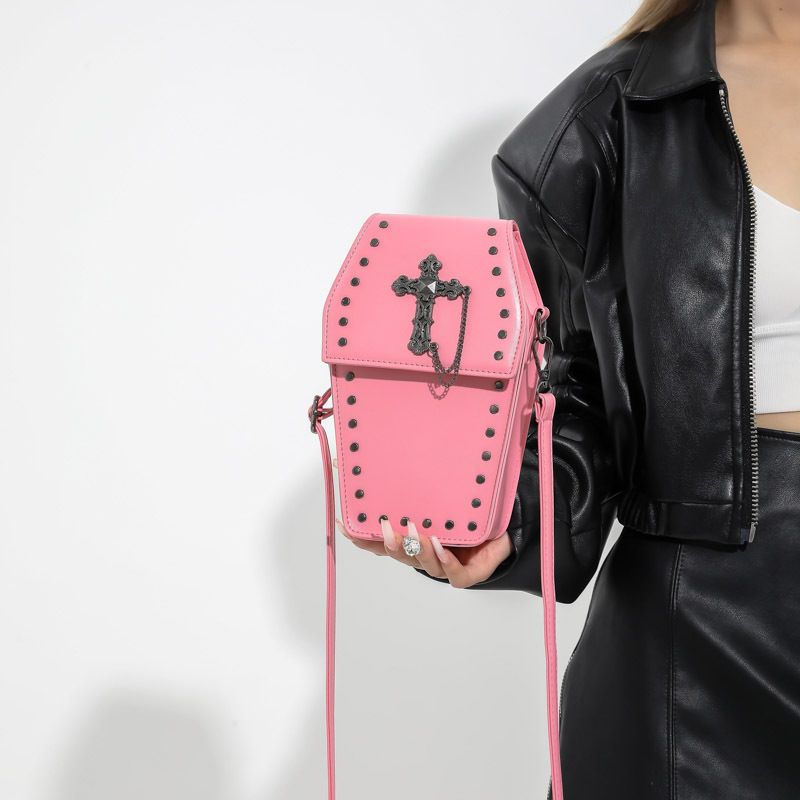 Women's New Gothic Style Rivet Chain Shoulder Crossbody Niche Design Personality Phone Bag_voghion.com