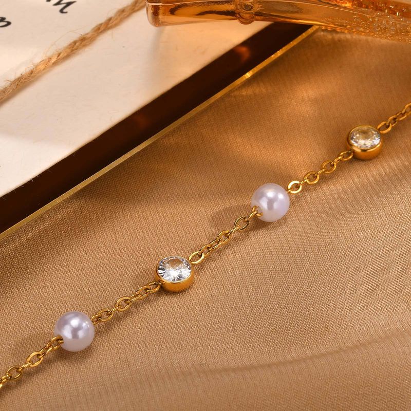 Bracciale da donna in acciaio inossidabile con catena a croce piatta e zirconi, perle, stile vintage dorato, per autunno e inverno_voghion.com