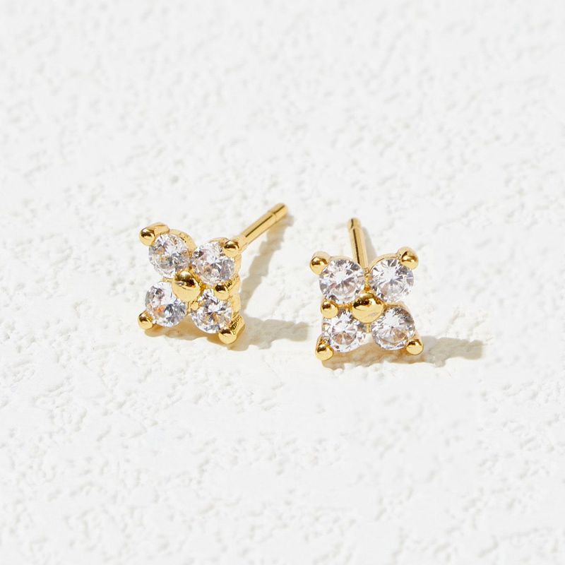 Light luxury style zircon lucky four leaf clover mini exquisite earrings popular jewelry_voghion.com