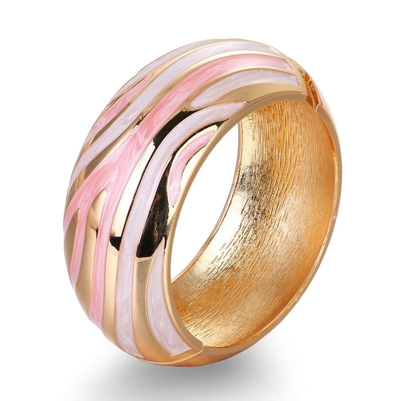 Hot Fashion Retro Gold W Elegant Ladies Drop Oil Patchwork Hand Accessories Bracelet_voghion.com