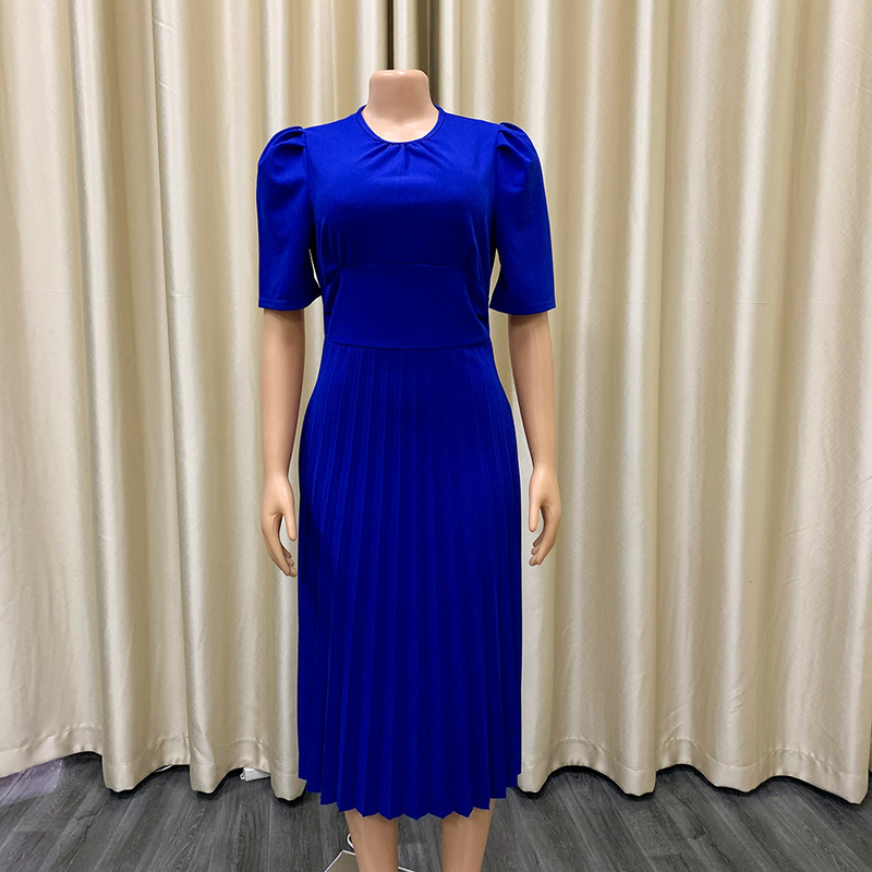 D2022024Robe grande taille plissée à manches courtes, style été, couleur unie_voghion.com