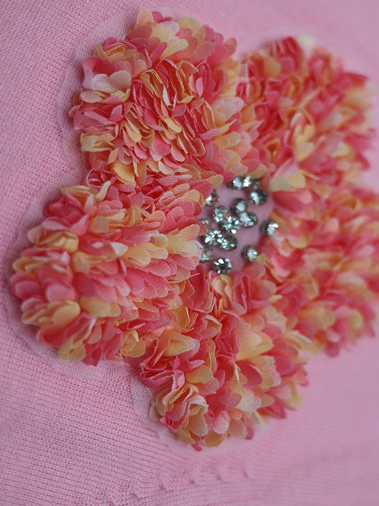 Abbigliamento donna Maglione girocollo a maniche corte con fiori a contrasto di colore rosa dolce_voghion.com