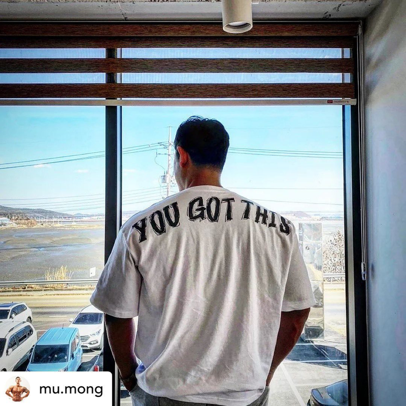 Muscle Summer New Men's Sports Running Fitness Roll Iron Training T-shirt coreana a maniche corte oversize taglia ampia_voghion.com