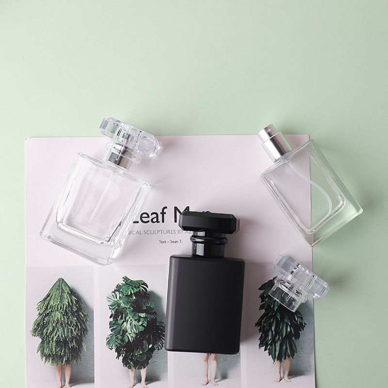 Parfümzubehör 30 ml 50 ml quadratische flache Parfümflasche aus Glas Sprühverpackung Make-up-Sprühkopf Leere Flasche Sprühflasche Glasflasche_voghion.com