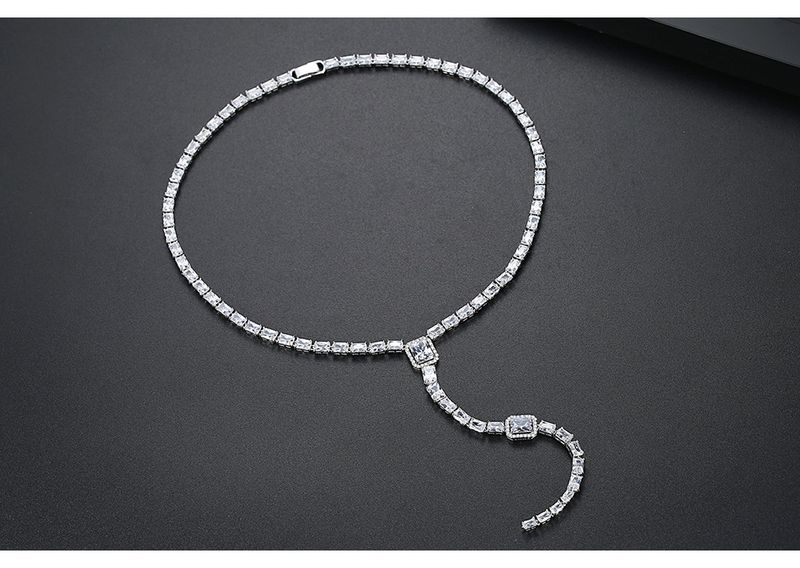 Collier élégant en zircon pour femme, motif géométrique, chaîne en laiton pour soirée, pendentif long minimaliste et luxueux_voghion.com